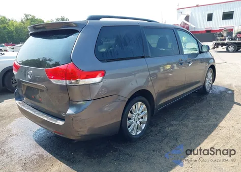 2014 Toyota Sienna Le из США, поврежденный, VIN 5TDJK3DC2ES073654